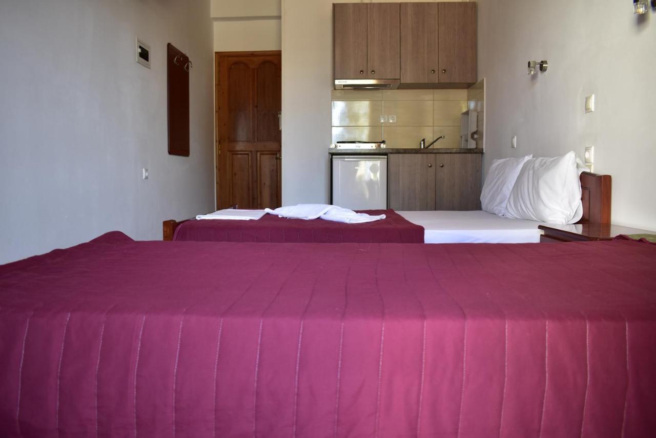 Michalis Place Apartments Василики Екстериор снимка