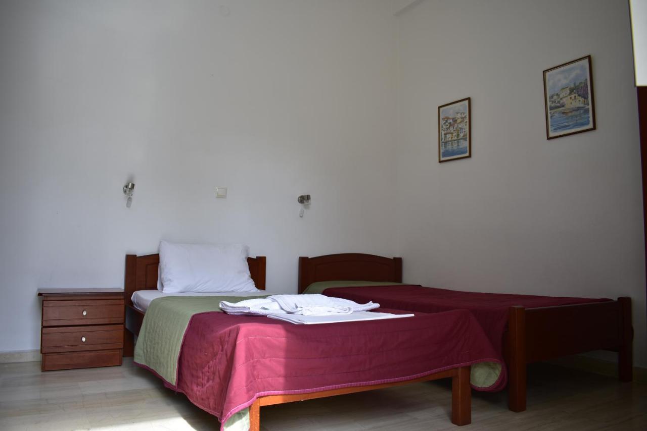Michalis Place Apartments Василики Екстериор снимка
