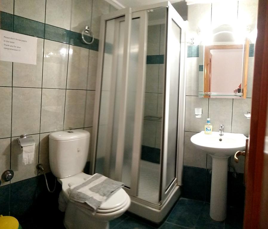 Michalis Place Apartments Василики Екстериор снимка